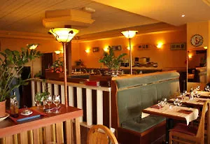 The Originals Boutique, Alize,